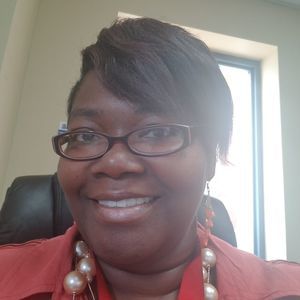 Meet your Posher, Lawanda